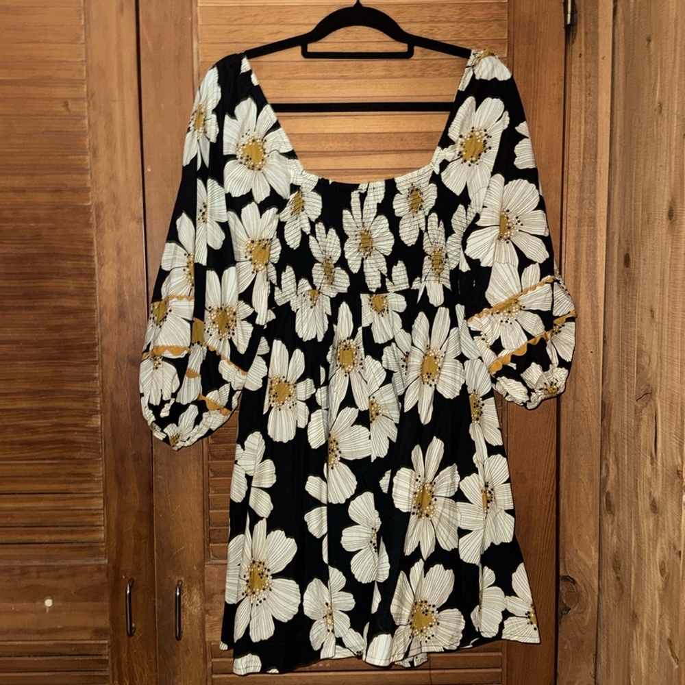 Entro flower dress - Picture 3 of 3